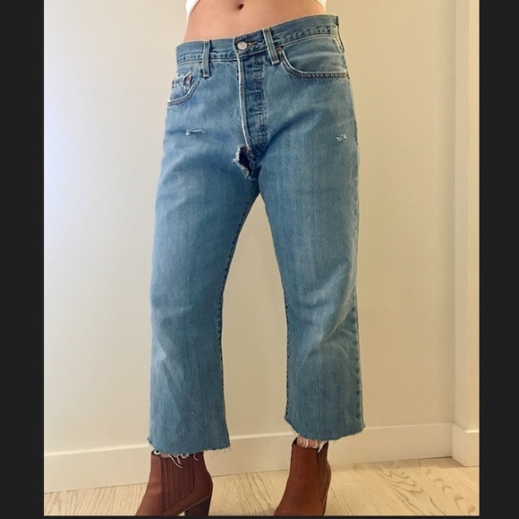 levi's 501 frayed hem jeans